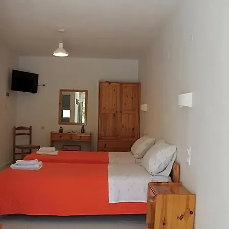 Dioni Lux 2 Hotel Pollonia