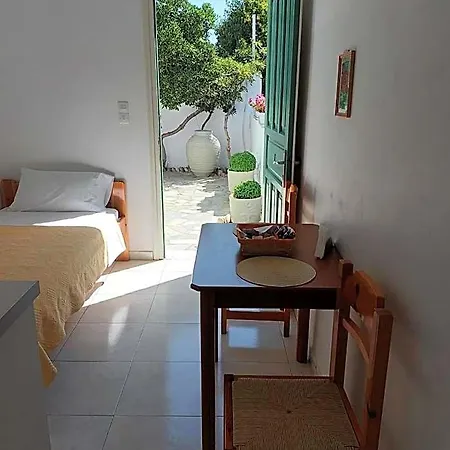 Hotel Dioni Lux 2 Pollonia